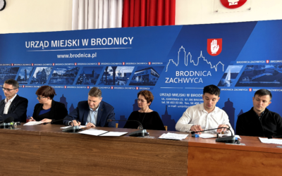 Podpisanie umowy na termomodernizację budynku Szkoły Podstawowej w Brodnicy